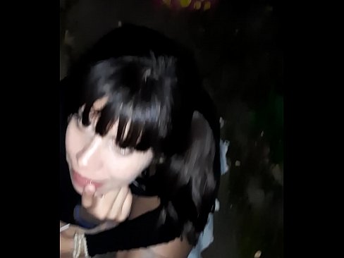 ❤️ रस्त्यावर कँडीच्या बदल्यात लिंग सुजले ❌ mr.bsglass.ru वर ☑